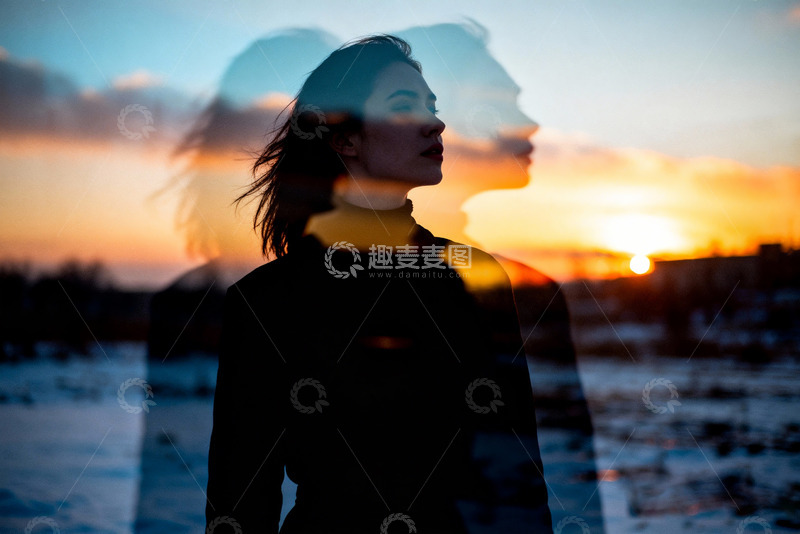 高清大图下载【趣麦麦图】抓拍曼妙模糊的人影及场景5