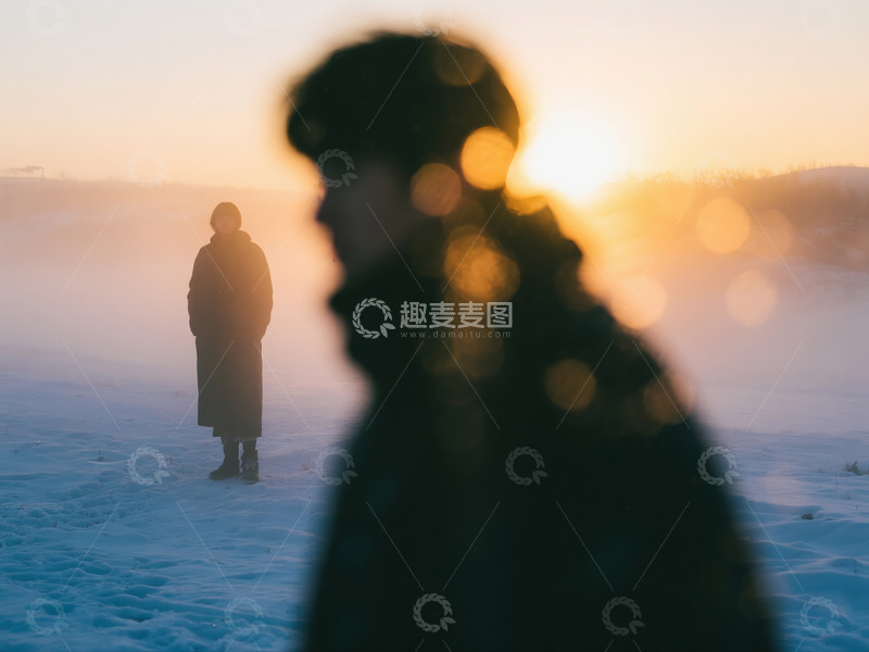 高清大图下载【趣麦麦图】叙事感 情景氛围感人像摄影5