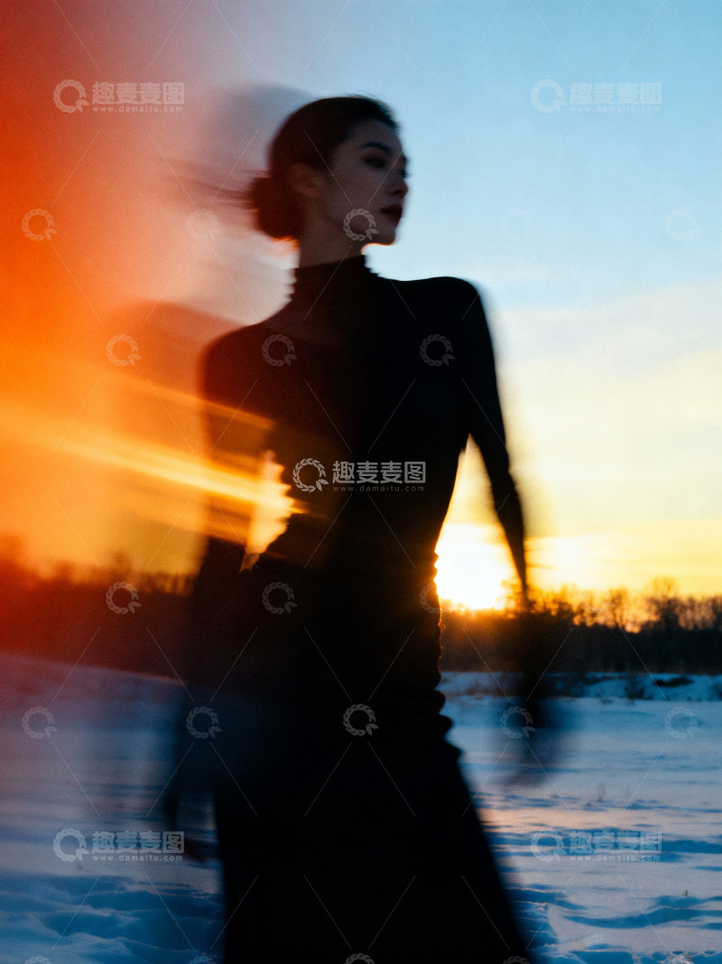 高清大图下载【趣麦麦图】抓拍曼妙模糊的人影及场景2