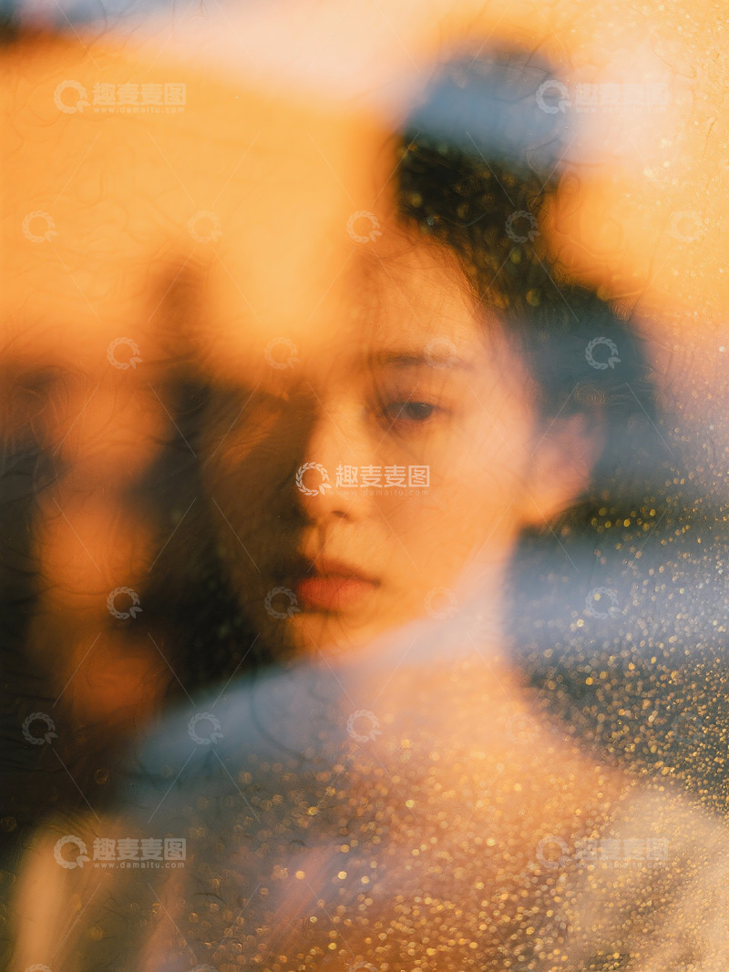 高清大图下载【趣麦麦图】动态美学情景氛围感人像3