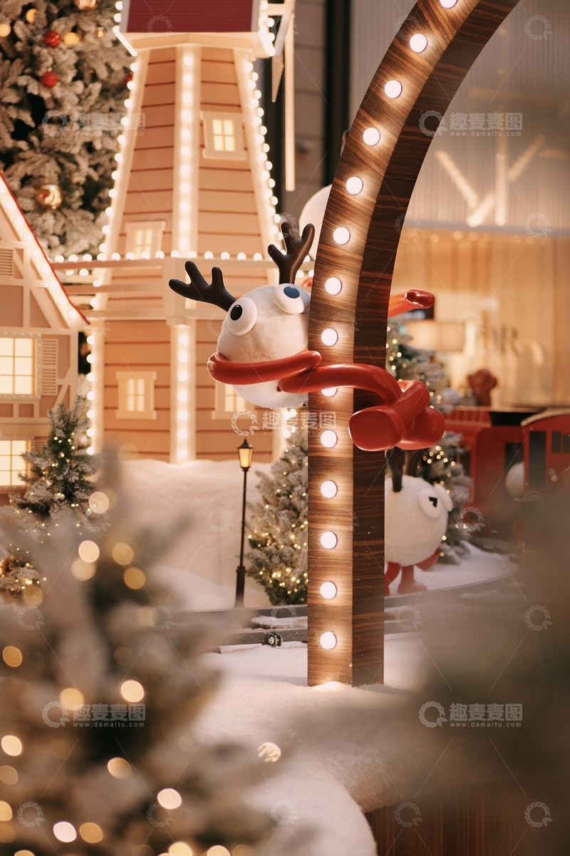 高清大图下载【趣麦麦图】圣诞装饰雪人麋鹿场景布置