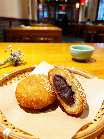 炸糕  外脆  油炸