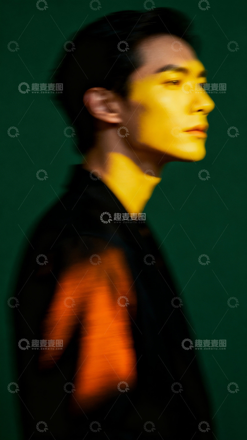 高清大图下载【趣麦麦图】人物侧面半身动态模糊3