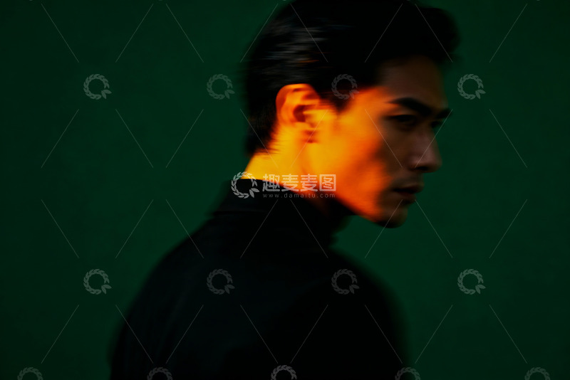 高清大图下载【趣麦麦图】人物侧面半身动态模糊4