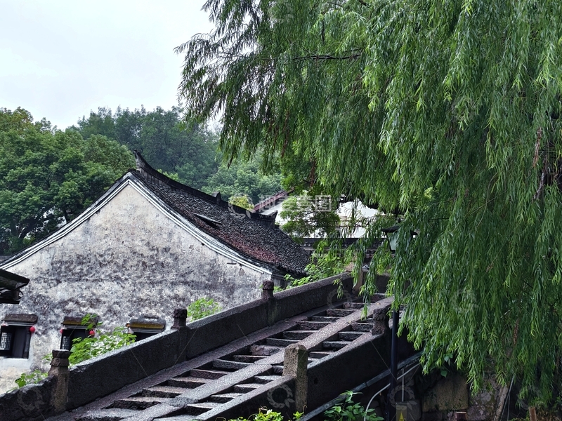 高清大图下载【趣麦麦图】古朴石桥垂柳庭院风光