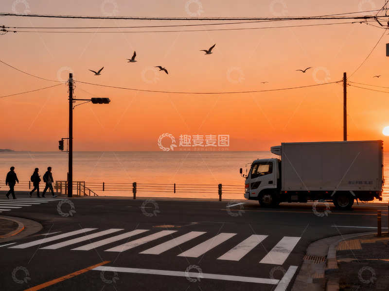 高清大图下载【趣麦麦图】黄昏时分的海边街道1