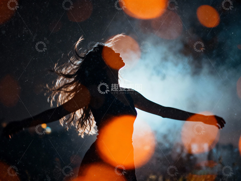 高清大图下载【趣麦麦图】粗颗粒胶片质感梦幻光3