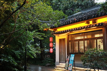 东方庭院夜景风光摄影