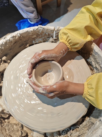 陶艺制作手工技艺陶轮粘土成型