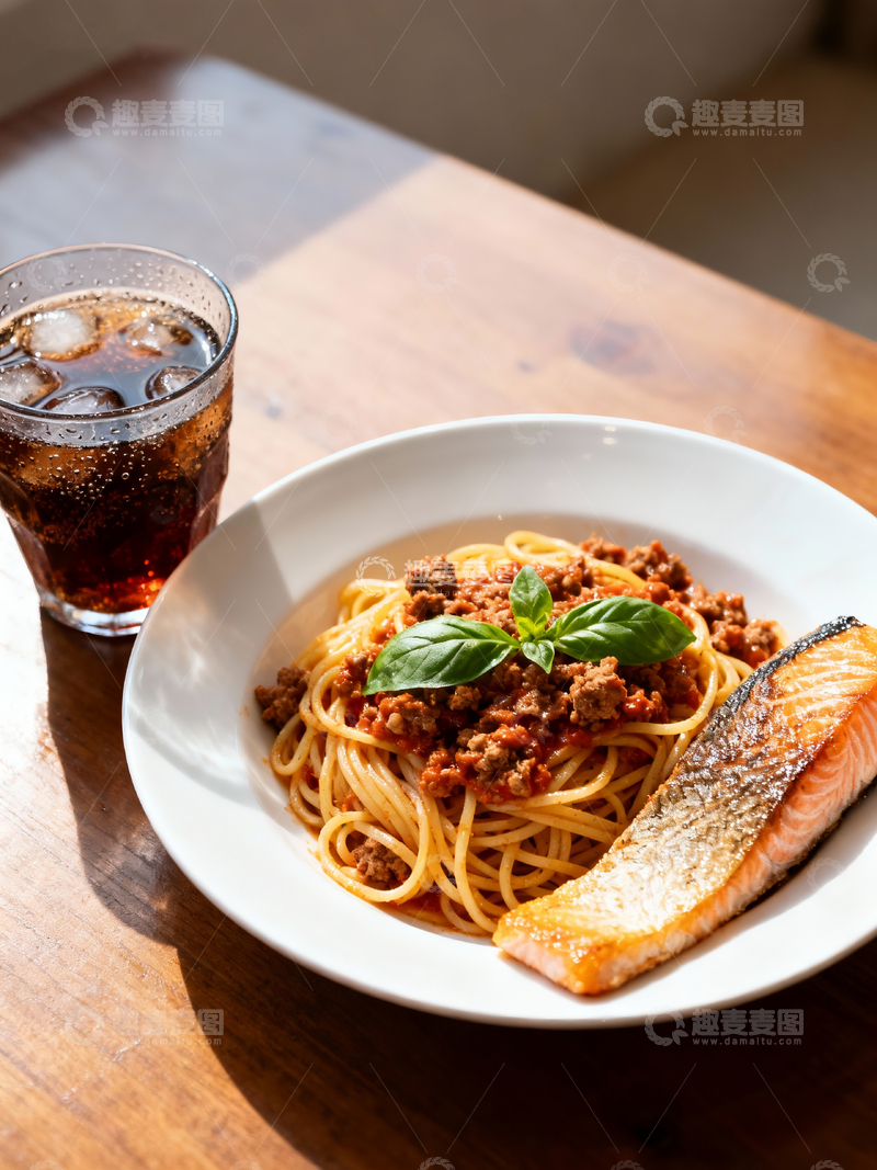 源文件下载【趣麦麦图】肉酱意大利面煎三文鱼3