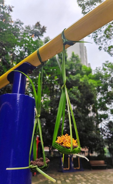 户外悬挂花篮景观装饰