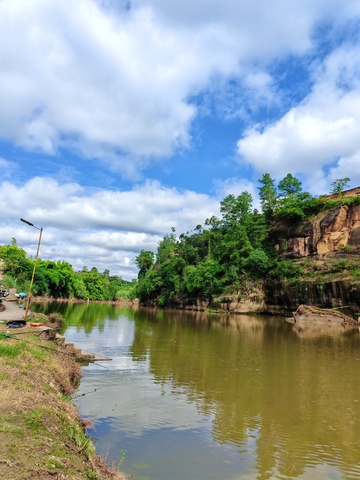 宁静河畔风光摄影