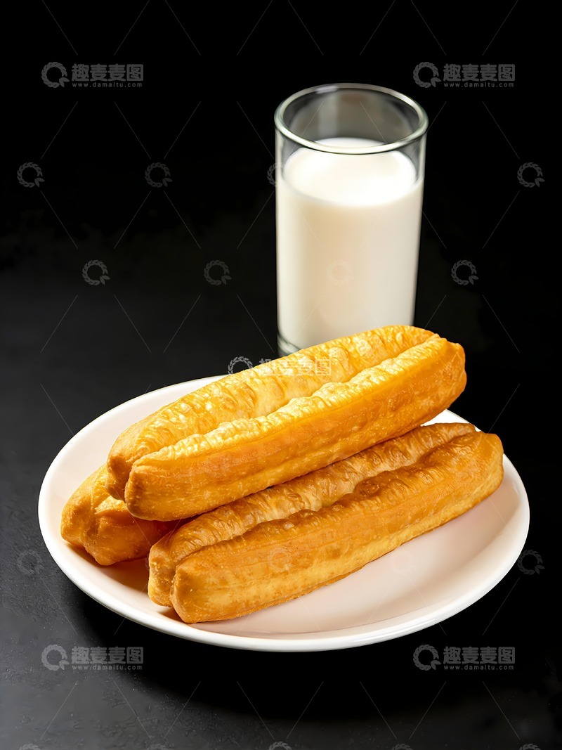 高清大图下载【趣麦麦图】早餐油条牛奶