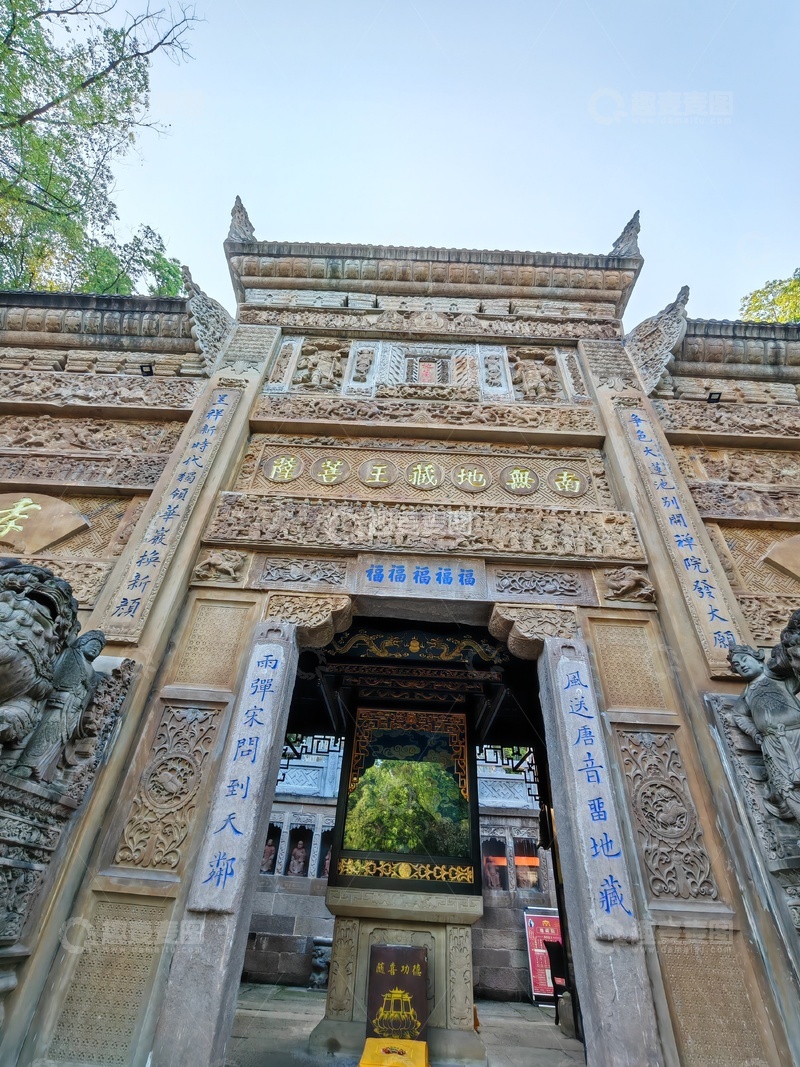 高清大图下载【趣麦麦图】古刹石门雕刻艺术