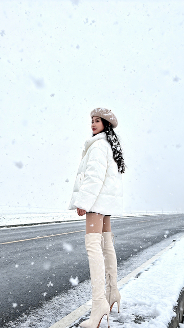 暖白雪路温柔简约2