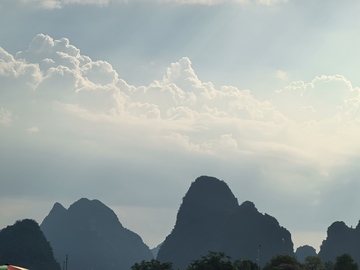 山水风景云彩自然风光摄影图片