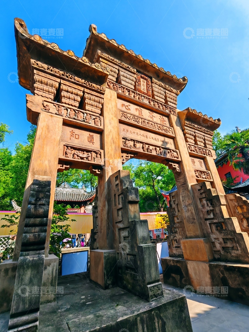 高清大图下载【趣麦麦图】-古牌坊中式建筑风光