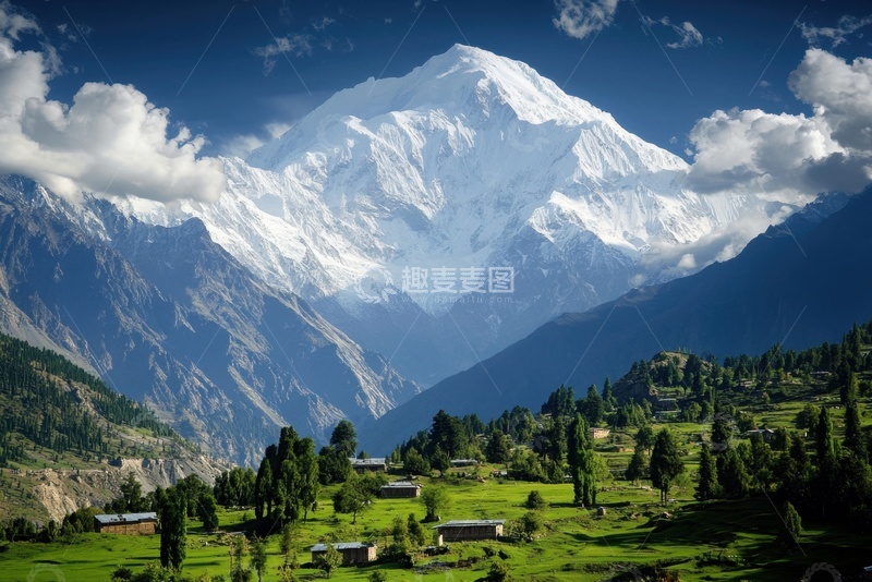 高清大图下载【趣麦麦图】雪山远山森林美景