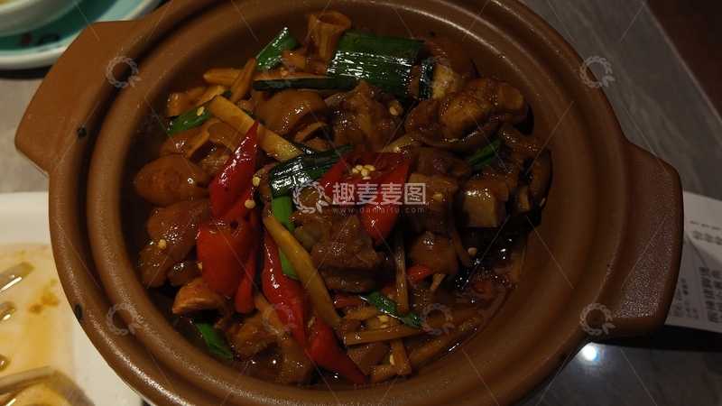 高清大图下载【趣麦麦图】-砂锅红烧肉美味家常菜