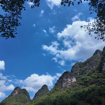 蓝天山峰自然风景摄影