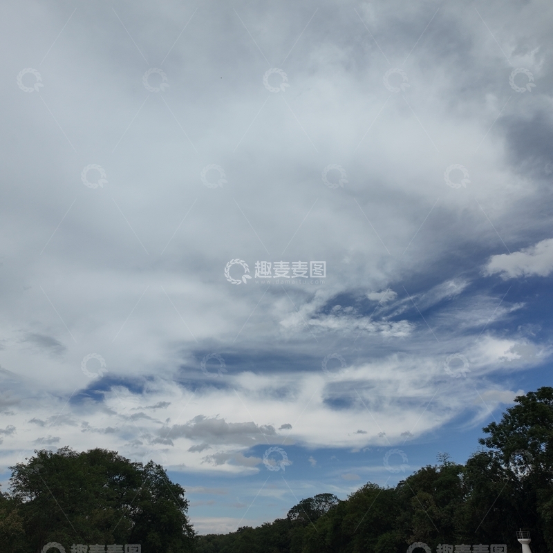 高清大图下载【趣麦麦图】蓝天白云绿树自然风光