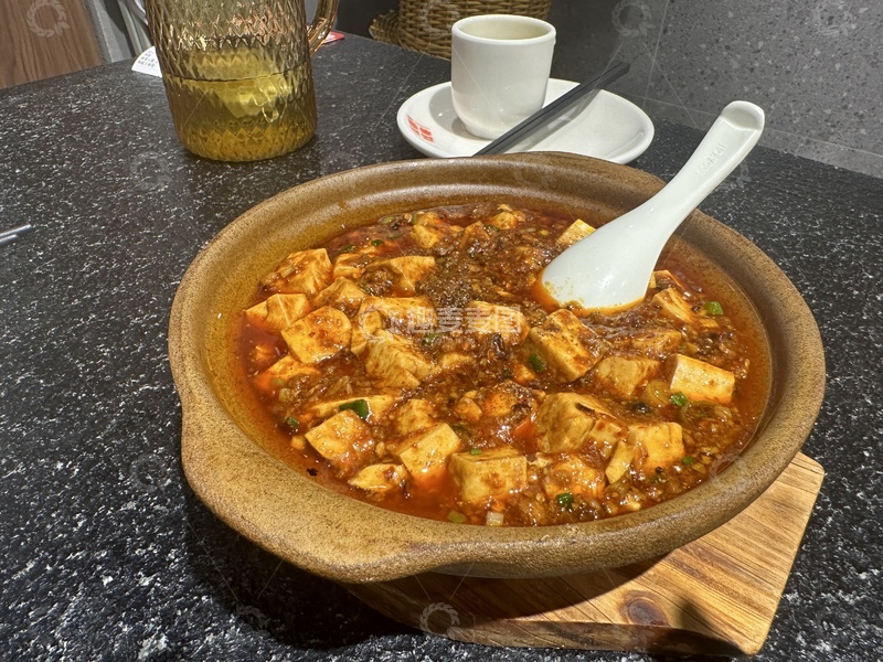 高清大图下载【趣麦麦图】砂锅麻婆豆腐中式美食