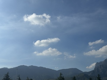 山峦云影自然风光摄影