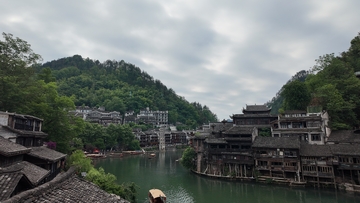 古镇山水风景画
