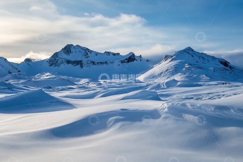 高清大图下载【趣麦麦图】远山雪地自然美景