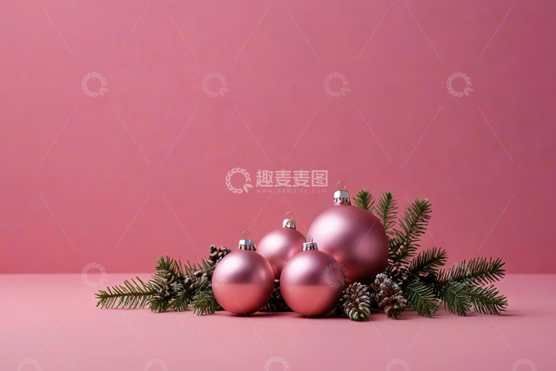 高清大图下载【趣麦麦图】粉色背景圣诞装饰球静物