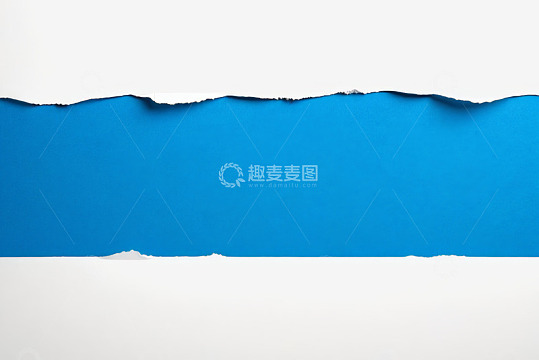 撕开白纸露出蓝色背景