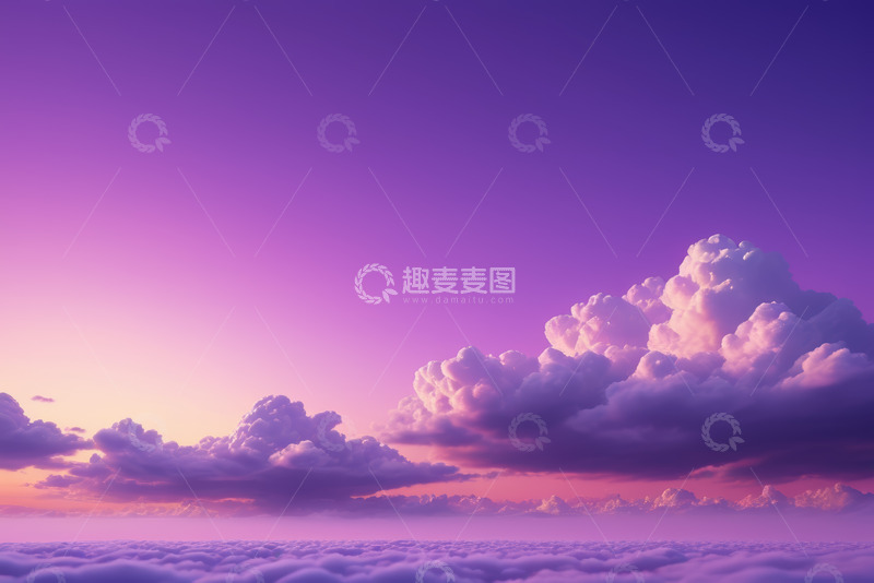 高清大图下载【趣麦麦图】紫色天空中的蓬松云朵