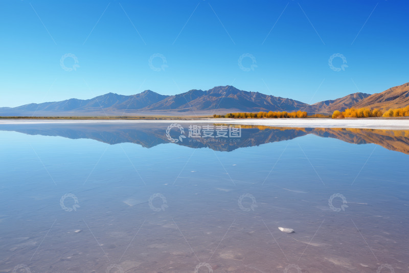 高清大图下载【趣麦麦图】湖泊与山脉的自然风景