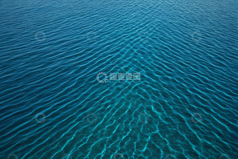高清大图下载【趣麦麦图】蓝色清澈水面景象