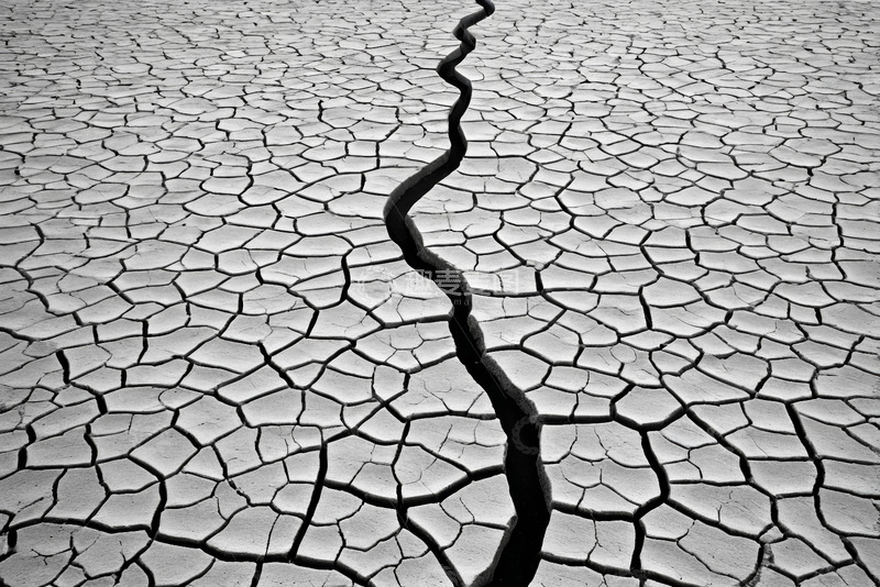 高清大图下载【趣麦麦图】干裂土地纹理特写