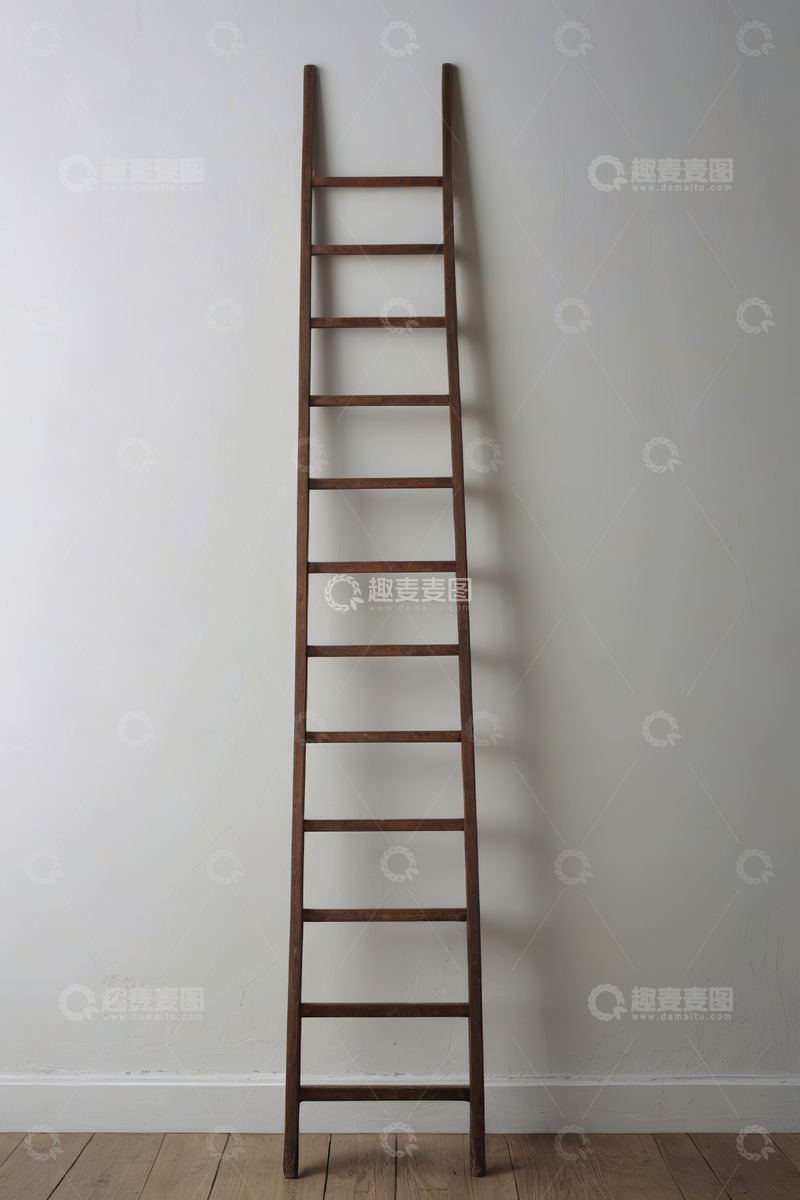 高清大图下载【趣麦麦图】靠墙放置的木质梯子