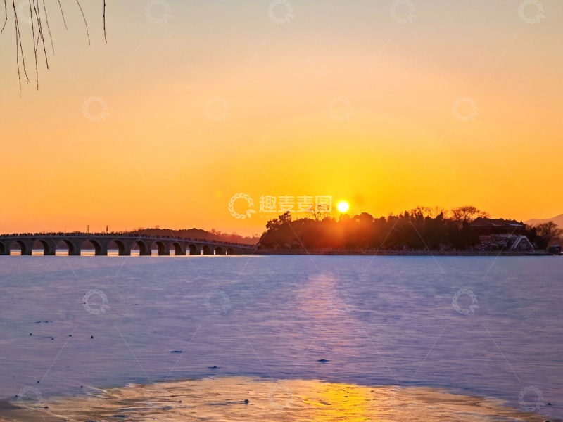 高清大图下载【趣麦麦图】湖畔日落美景摄影图片