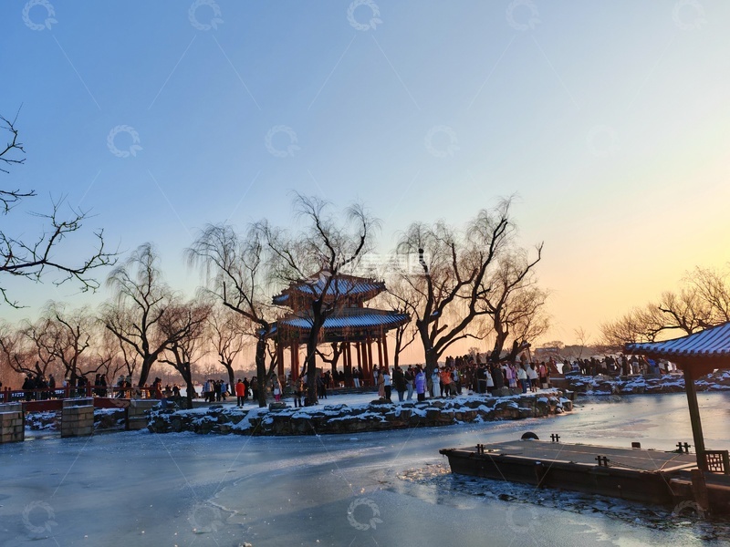 高清大图下载【趣麦麦图】冬日公园亭台雪景
