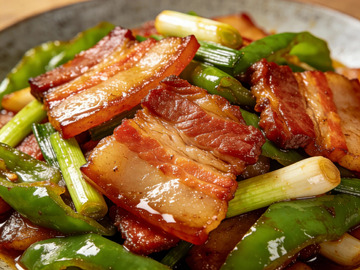 美味回锅肉炒蒜苗佳肴