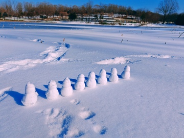 雪人阵列冬日景