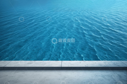 池边蓝色水面自然风光