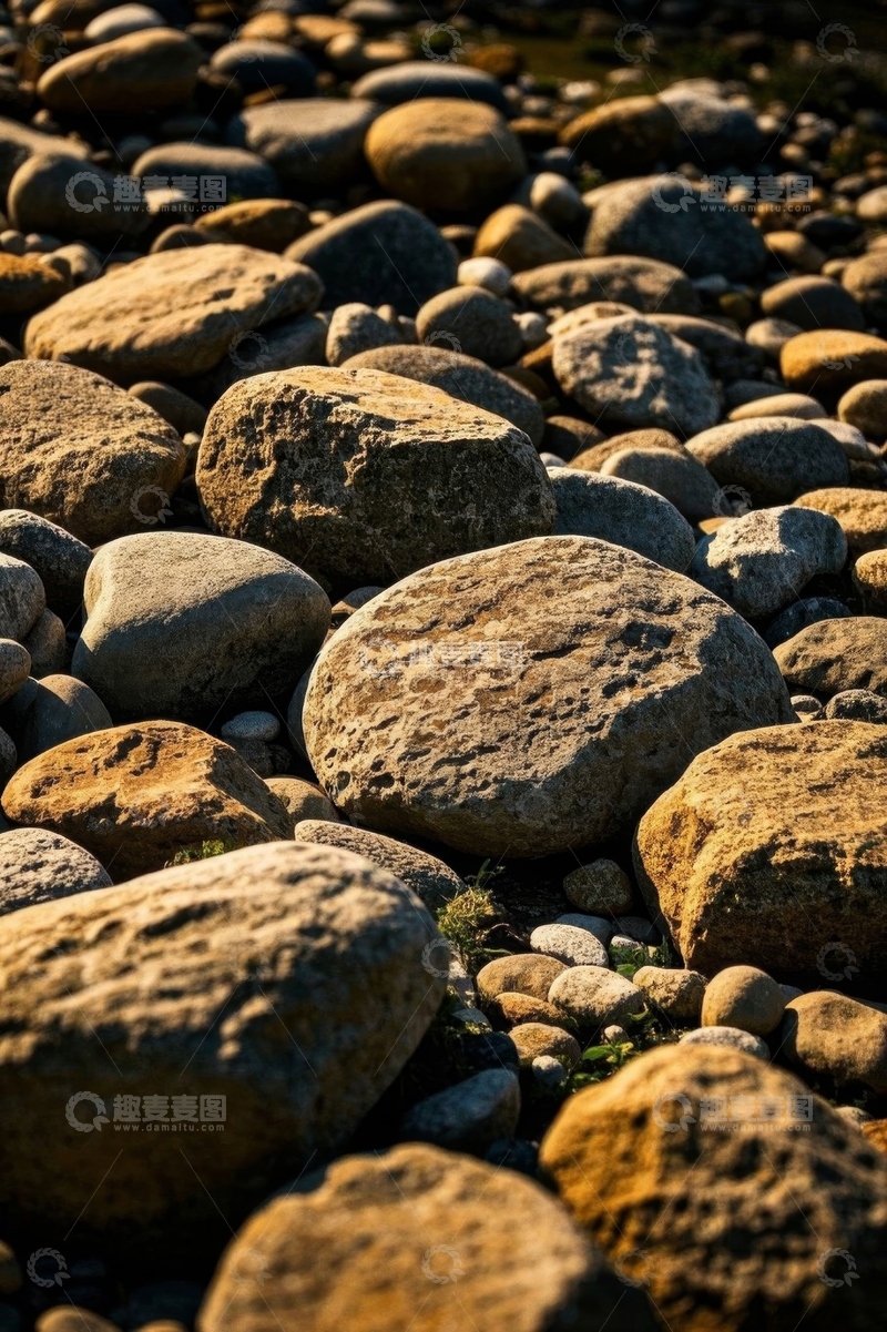 高清大图下载【趣麦麦图】河滩上的鹅卵石特写