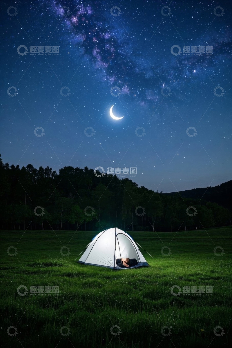 高清大图下载【趣麦麦图】草地露营者仰望星空与新月