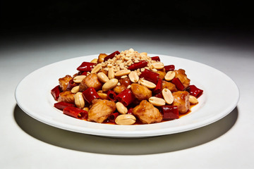 中式宫保鸡丁美食摄影1