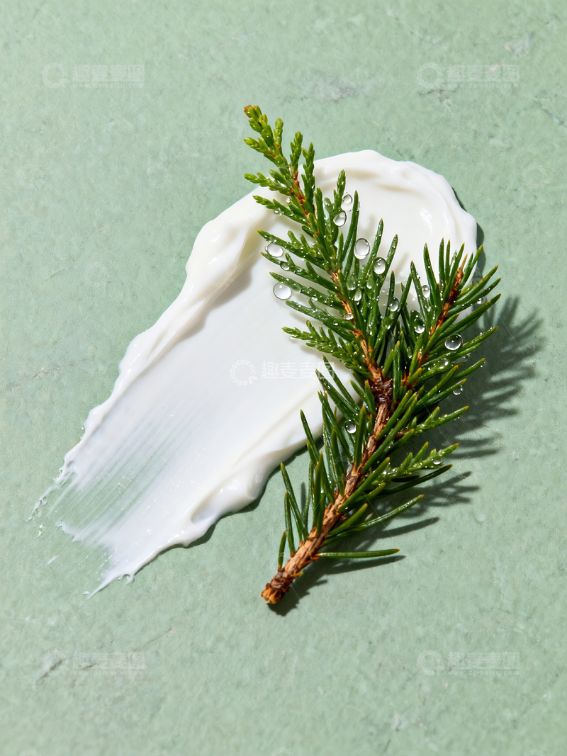 源文件下载【趣麦麦图】木质香护肤品展示照片4