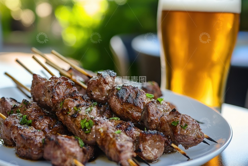 高清大图下载【趣麦麦图】一盘美味的烤羊肉串