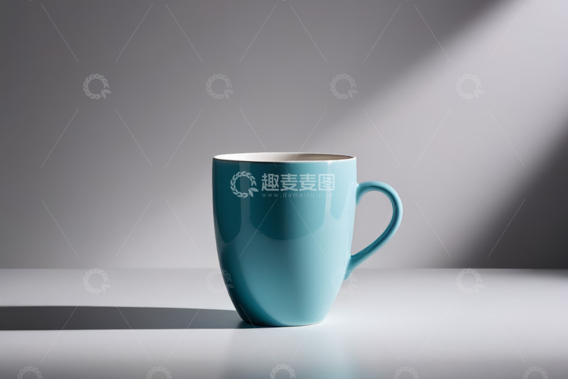 高清大图下载【趣麦麦图】蓝色杯子静物特写