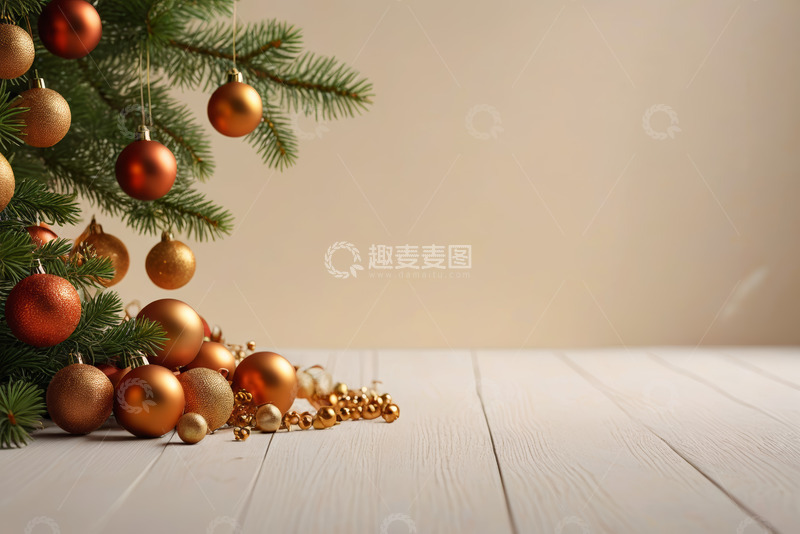 高清大图下载【趣麦麦图】装饰精美的圣诞树及地面饰品