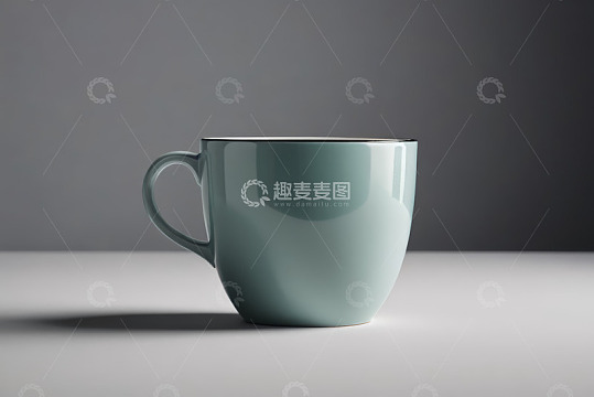 浅绿色带柄陶瓷杯静物