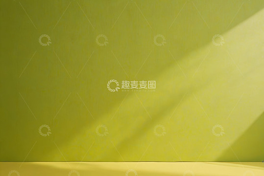 黄绿色墙面光影效果